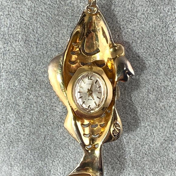SOLD Vintage Crystal Gold Tone Fish with Hidden Watch - Picture 2 of 7